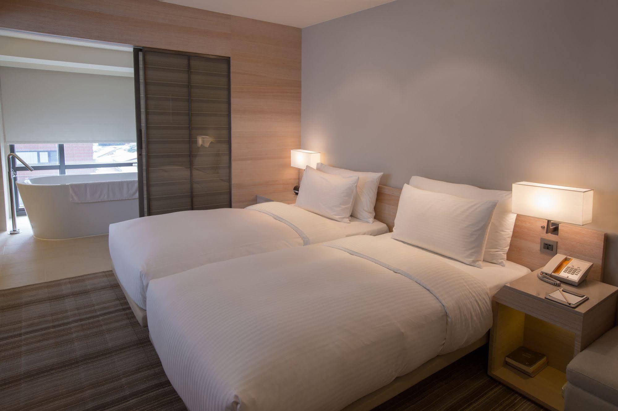 Hotel Cozzi Minsheng Тайпей Екстериор снимка