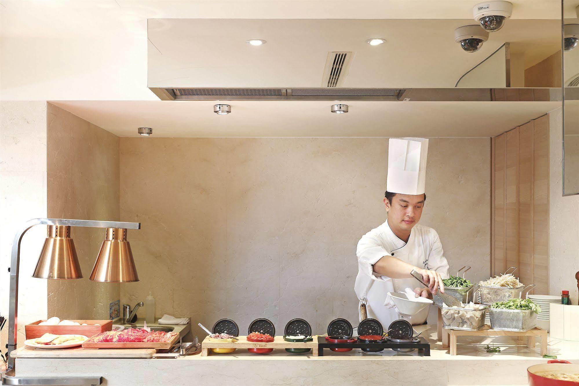 Hotel Cozzi Minsheng Тайпей Екстериор снимка